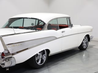 1957 Chevrolet Bel Air - Pillarless 2-Door Hardtop