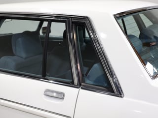 1982 Holden WB Statesman Caprice - Alabaster White