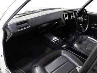 1974 Holden HQ Monaro GTS 308 4sp - Glacier White