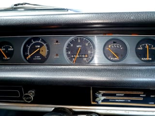 1972 VH E49 Valiant Charger R/T - BIG TANK