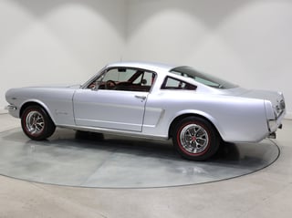 1965 Ford Mustang Fastback 2+2 - Silver Smoke Grey