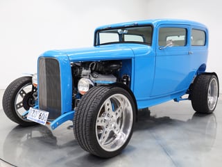 1932 Ford Tudor Hot Rod