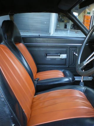 VJ Valiant Charger R/T Replica