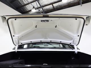 1977 Holden LX Torana SLR 5000 Tribute - Palais White 