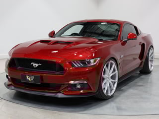 2017 Ford Mustang GT  6spd Man - Ruby Red Metallic
