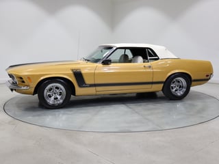1970 Ford Mustang Convertible 302ci - Bright Gold 