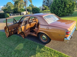 1971 Ford XY Falcon 500 - 351 T-Code Police Car