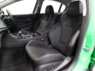 2017 HSV GTSR - Spitfire Green 0064 km …