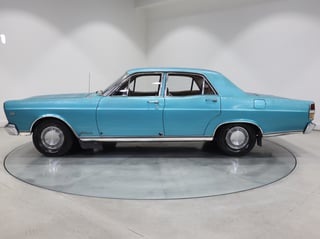 1971 Ford ZD Fairlane 302ci V8 - Teal Glow