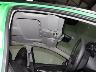 2017 HSV GTSR - Spitfire Green 0064 km …