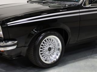 1976 Holden LX Torana SS 4.2L Auto - Tuxedo Black