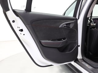 2017 HSV GTSR W1 Build No 70 - Heron White 812km