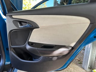 2013 Holden VF SSV Redline - HDT Champion Series - Blue Meanie Retro Build No. 006 …