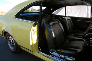 HK Bathurst 327 Monaro Series 1