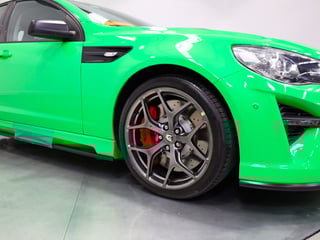 2017 HSV GEN-F2 GTSR Delivery km - Spitfire Green