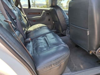 1995 VS Holden Calais 5 Litre V8