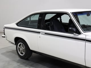 1976 Holden LX Torana SS Hatchback - 5.0L Trimatic - Cotillion White
