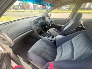 2000 VTII Commodore Executive  - Factory  5.7L Gen III LS1 6 spd Man