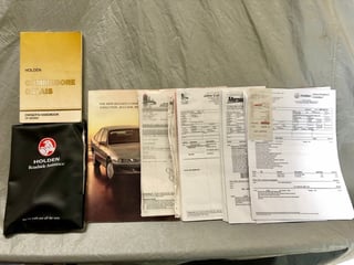 1994 VR Commodore Acclaim Series II