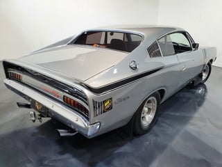 1971 VH Charger R/T E38 - BIG TANK