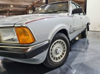 1981 Ford TF Cortina Ghia 4.1L