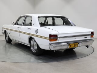 1971 Ford XY Fairmont 302ci Windsor - Ultra White