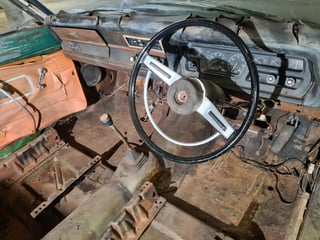 1971 Chrysler Valiant VG Pacer - Resto Project