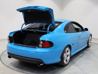 2005 Holden VZ Monaro CV8Z - Turismo Mica