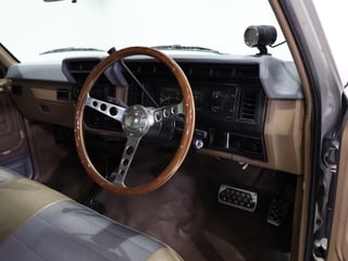 1982 Ford F-Series Pickup F100 RHD 4x4 - 351 V8