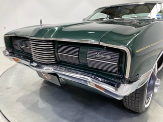 1974 Ford Landau Hardtop - Deep Ivy Green …
