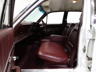 1971 Ford XY Fairmont 302 V8 - Ultra White