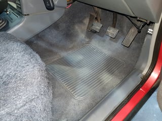 1990 VN Calais Series II - 5.0 Litre V8 5 Speed Manual