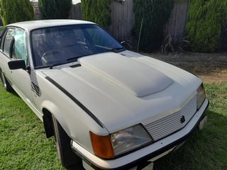 1983 Holden VH HDT Brock Commodore SS Group 3
