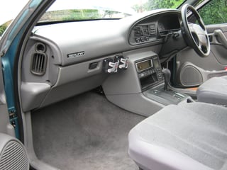 VR Holden Berlina V6