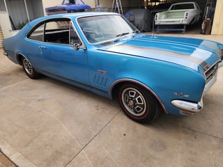 1969 HK GTS Monaro - Bright Blue Metallic 