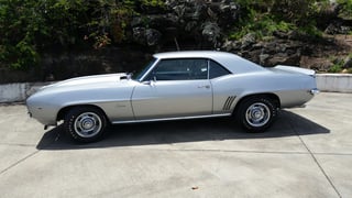 1969 Chevrolet Camaro 427ci 4sp COPO