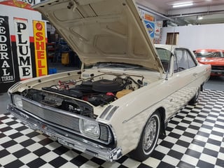 1971 Valiant VG Regal Coupe