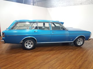 1971 XY Fairmont Wagon 302 V8