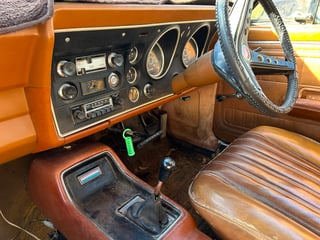 1971 Ford XY Falcon 500 GS 6cyl 250ci 2V - Toploader -Yellow Ochre 