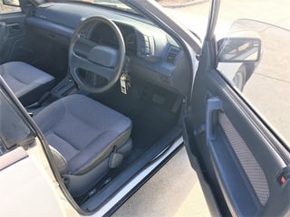 1991 Holden VN Commodore BT1 5.0L V8 Police Car