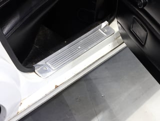 1971 Ford Falcon XY GT - Ultra White 