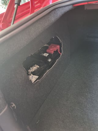 2011 VE Commodore SSV Redline - Patterson Cheney Race Sport RS350