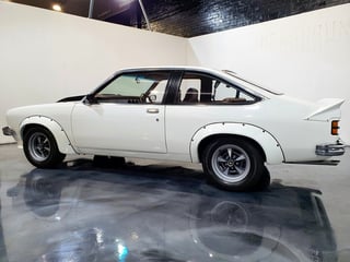 1977 LX Torana Hatchback SS A9X Replica