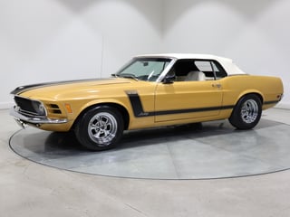 1970 Ford Mustang Convertible 302ci - Bright Gold 