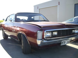 VH770 E37 6 Pack Charger