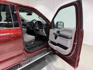2018 Ford F150 XLT XTR 4x4 - 5.0L V8