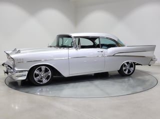 1957 Chevrolet Bel Air - Pillarless 2-Door Hardtop