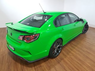 2017 HSV Gen F2 GTSR - Spitfire Green Manual