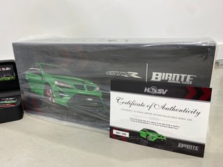 2017 HSV GTSR - Spitfire Green 0064 km …