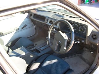 XE Falcon 460 V8 Ute